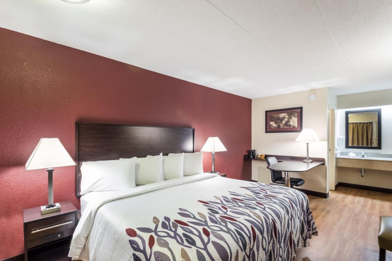 Red Roof Inn Milwaukee Airport Oak Creek Exterior foto